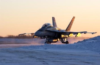 CF-101 Voodoo warming up